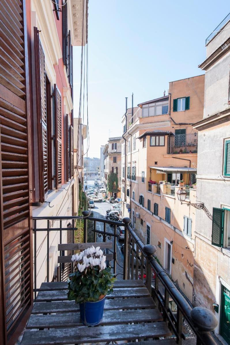 Flatinrome Trastevere Complex Bagian luar foto